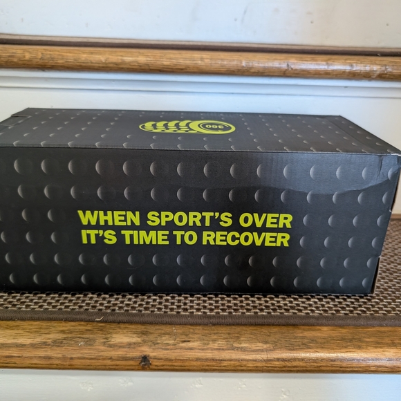 Adidas Adissage 360Rec - New In Box